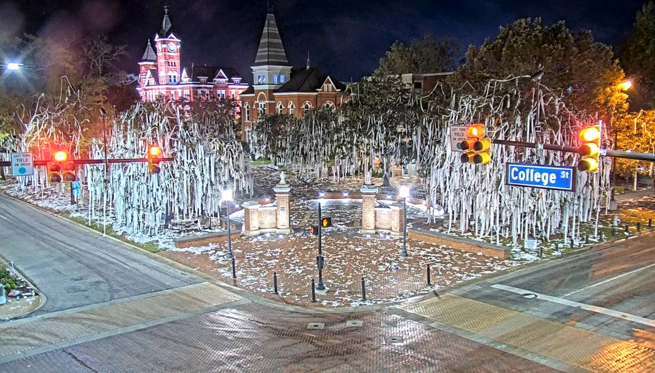 Toomers.jpg